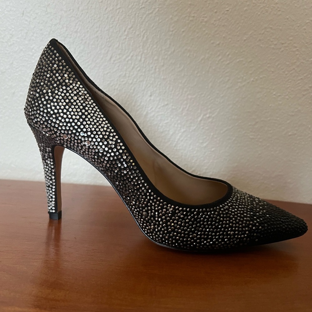 Antonio Melani black rhinestone pumps size 6